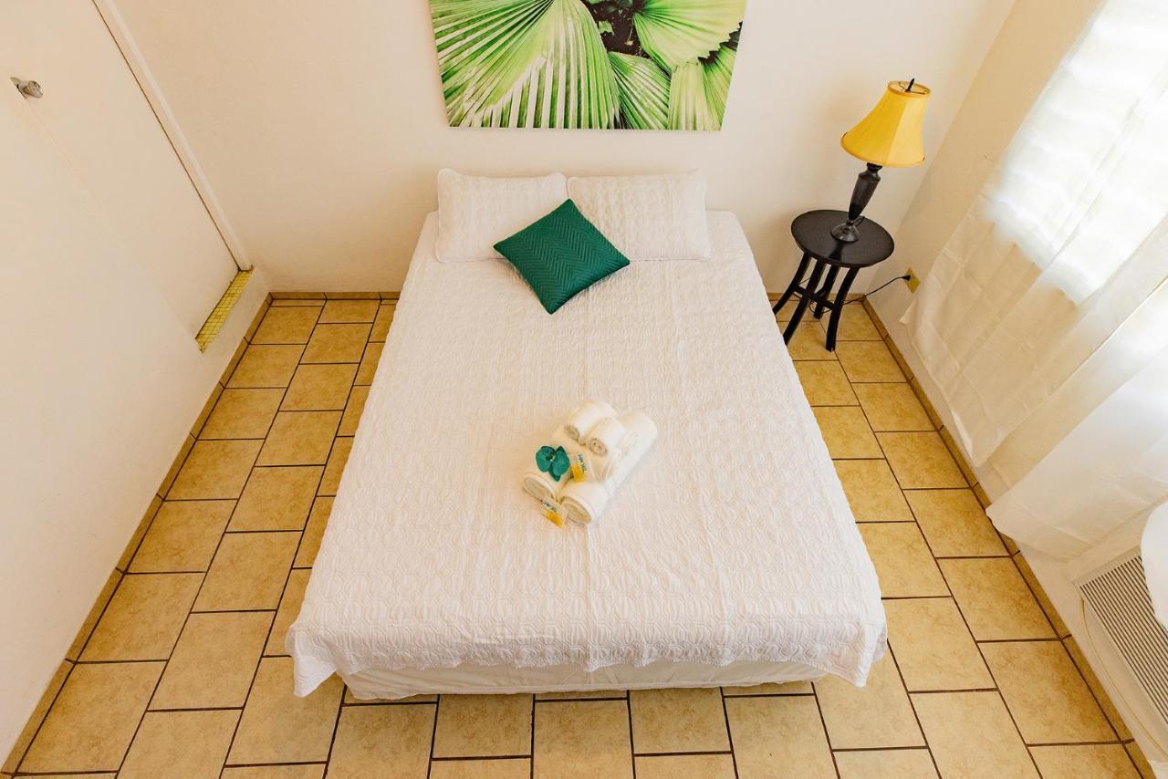 Vieques Tropical Guest House Екстериор снимка